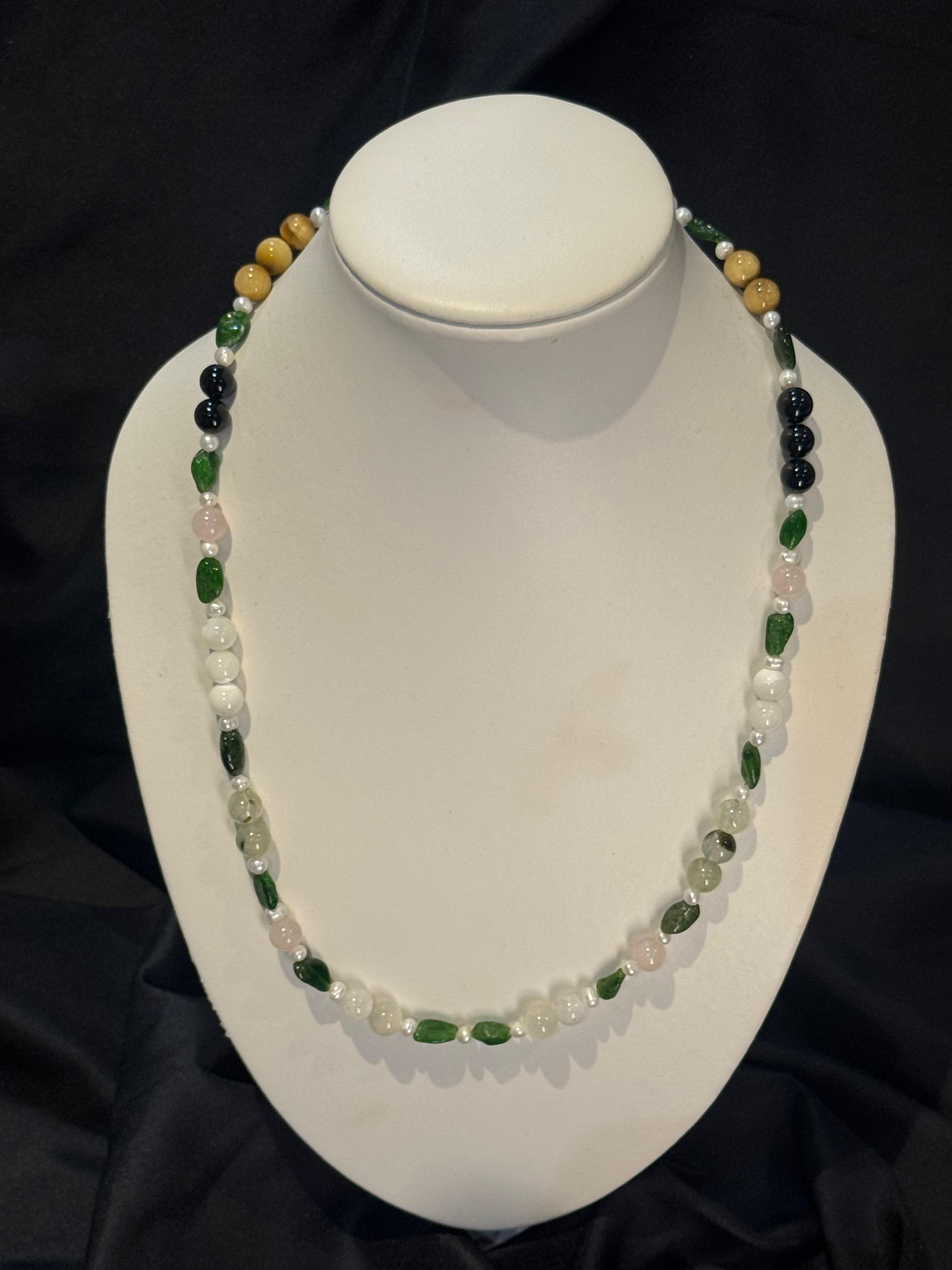Collier Bouquet – ÂME SANS CIBLE (Édition Limitée)